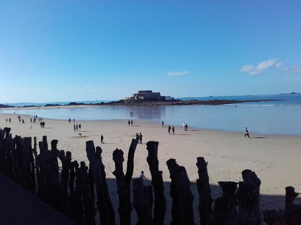 Ferienwohnung Les Bois Flottes Saint-Malo Exterior foto