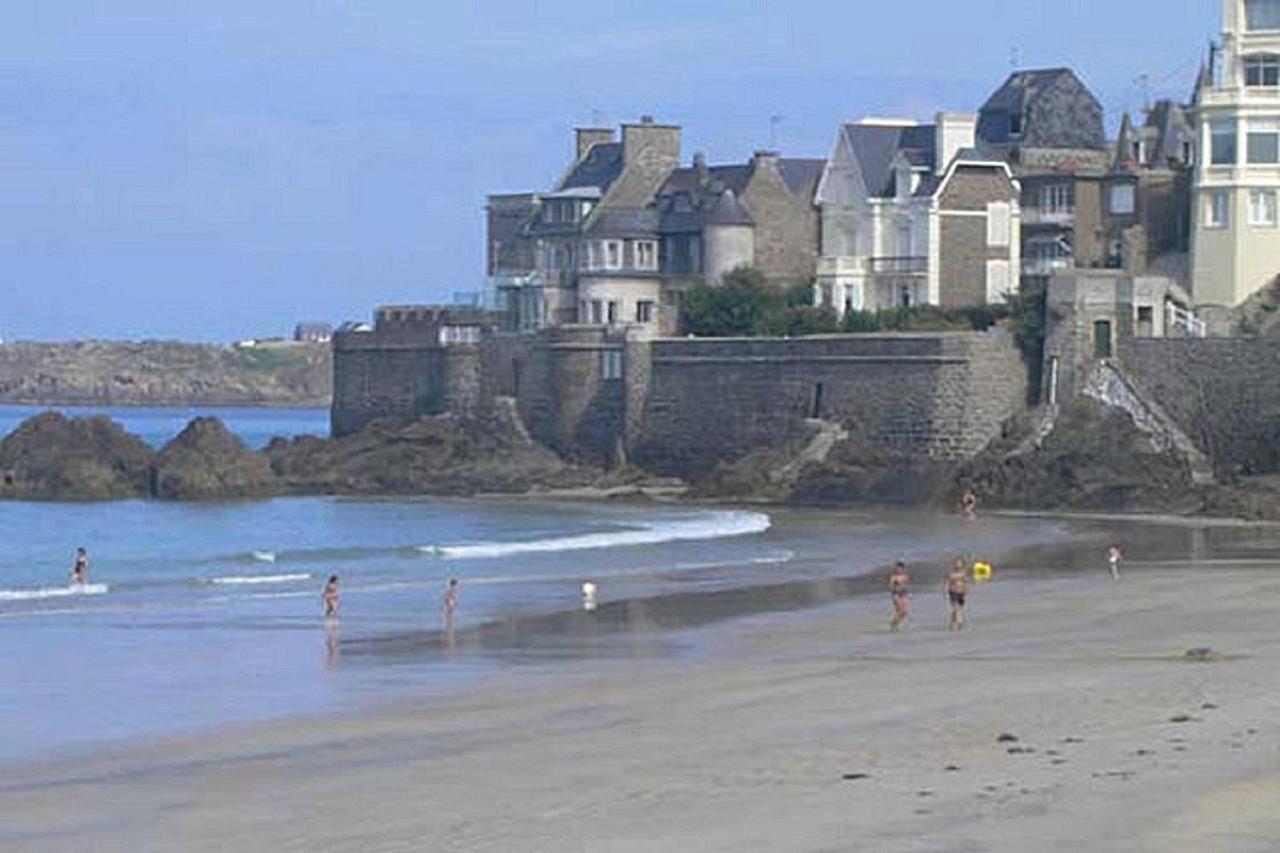 Ferienwohnung Les Bois Flottes Saint-Malo Exterior foto
